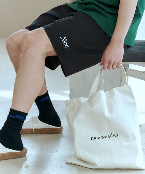 NICE WEATHER（ナイスウェザー）の「＜NICE WEATHER＞ロゴ トートバッグ（トートバッグ・メンズ・ナチュラル/ネイビー・FREE）」の12枚目の写真