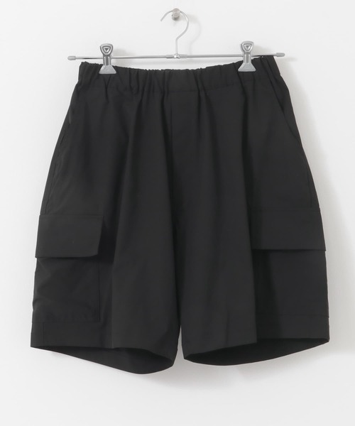 ITEMS URBANRESEARCH(アイテムズ アーバンリサーチ)の「ウエストイージーポリカーゴショーツ(その他パンツ・メンズ・アイボリー/カーキ/ブラック・MEDIUM/LARGE/SMALL)」の9枚目の写真