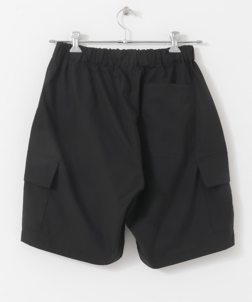 ITEMS URBANRESEARCH(アイテムズ アーバンリサーチ)の「ウエストイージーポリカーゴショーツ(その他パンツ・メンズ・アイボリー/カーキ/ブラック・MEDIUM/LARGE/SMALL)」の13枚目の写真