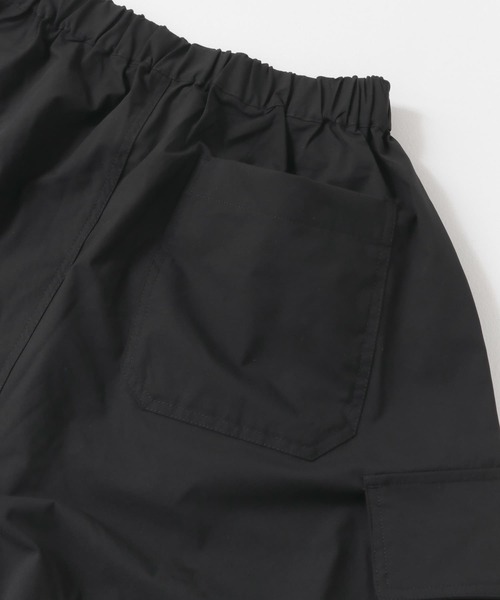 ITEMS URBANRESEARCH(アイテムズ アーバンリサーチ)の「ウエストイージーポリカーゴショーツ(その他パンツ・メンズ・アイボリー/カーキ/ブラック・MEDIUM/LARGE/SMALL)」の14枚目の写真
