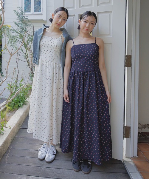 3.3 Field Trip （3.3フィールドトリップ）の「3.3 Field Trip／フラワープリントキャミワンピース（ワンピース・レディース・ホワイト/ネイビー・FREE）」の3枚目の写真