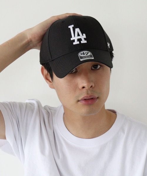 '47(フォーティーセブン)の「【'47】Dodgers '47 MVP ('47 エムブイピー ロサンゼルス・ドジャース) / 7カラー(キャップ・メンズ・ロイヤルブルー/グリーン系その他/ブラック系その他/ブラック×ホワイト/ホワイト/ネイビー/カーキ・F)」の2枚目の写真