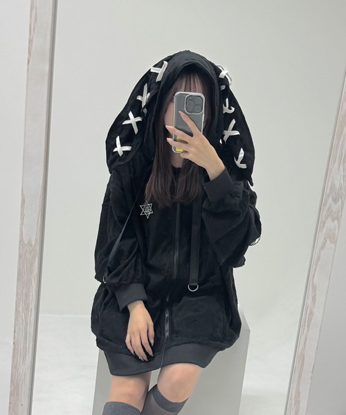 SILVER BULLET（シルバーバレット）の「『PSYCHO NATION/サイコネーション』うさ耳ダメージZIPパーカー【Z】（パーカー・レディース・ブラック/グレー・M/L）」の4枚目の写真