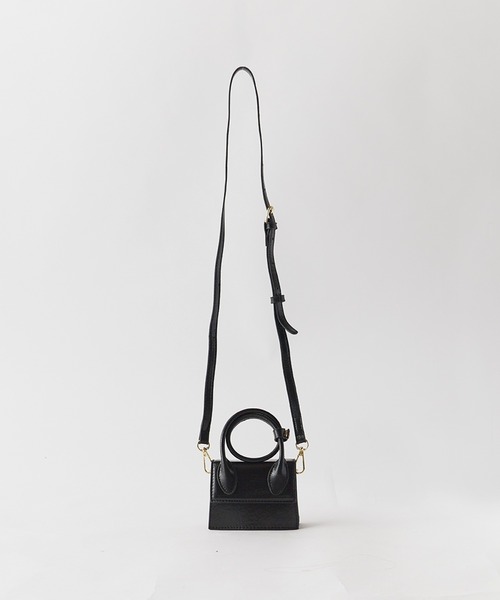 Chick（チック）の「Square Mini Shoulder & Hand Bag / スクエアミニハンドバッグ 2WAY（ショルダーバッグ・レディース・ホワイト/ブラック/シルバー・FREE）」の16枚目の写真