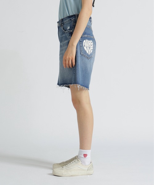 AVIREX(アヴィレックス)の「《直営店限定》HEART SHORT PANTS/ハートショートパンツ(デニムパンツ・レディース・ブルー系その他/オフホワイト・M/S)」の7枚目の写真