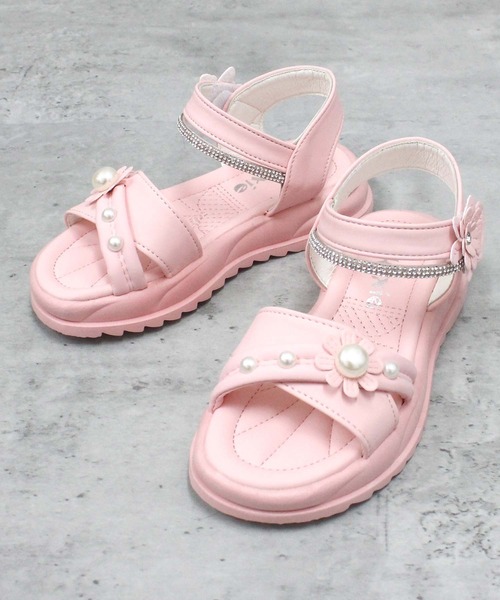 THE CASUAL(カジュアル)の「キッズ サマーサンダル(サンダル・キッズ・ホワイト系/ホワイト系1/ホワイト系2/ホワイト系3/ピンク系/ピンク系1/ピンク系2/ピンク系3・18cm/19cm/20cm/21cm/22cm)」の6枚目の写真