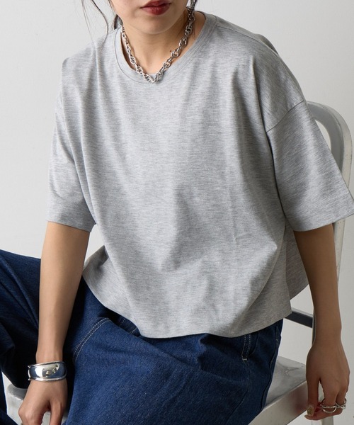 COLONY 2139(コロニートゥーワンスリーナイン)の「スマートワイドクロップドTシャツ(Tシャツ/カットソー・レディース・ブラック/グレー/ブルー/ホワイト/ピンク・FREE)」の3枚目の写真