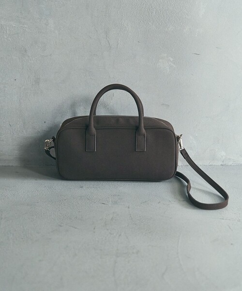 coen(コーエン)の「スクエアボストンショルダーバッグ(ショルダーバッグ・レディース・オフホワイト/ブラック/ブラウン/ダークブラウン・FREE)」の4枚目の写真