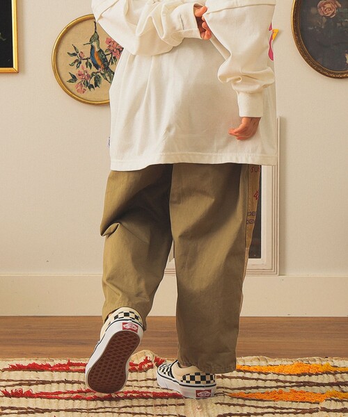 DENIM DUNGAREE（デニムダンガリー）の「DENIM DUNGAREE / コンパクト チノ リメイク パンツ 2025FW（105～125cm）（その他パンツ・キッズ・カーキ/ベージュ・125/105/115）」の15枚目の写真