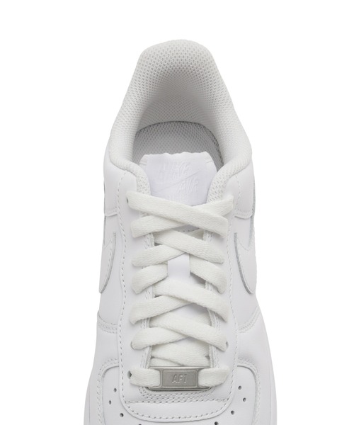 NIKE（ナイキ）の「【NIKE（ナイキ）】WSエアフォース107（スニーカー・レディース・ホワイト・23/24.5cm/25/22.5cm/23.5cm/24/25.5cm）」の7枚目の写真