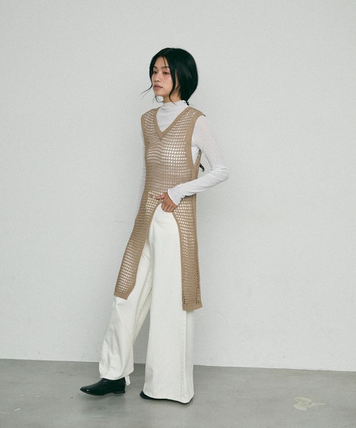 NUJOH(ヌゾ)の「Point Cut Mesh Sleeveless Knit / ポイントカット メッシュ ノースリーブ ニット(チュニック・レディース・ベージュ/ブラウン・FREE)」の16枚目の写真