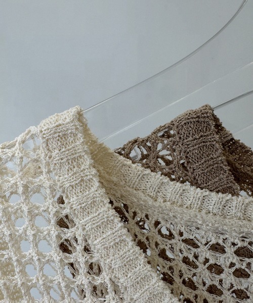 NUJOH(ヌゾ)の「Point Cut Mesh Sleeveless Knit / ポイントカット メッシュ ノースリーブ ニット(チュニック・レディース・ベージュ/ブラウン・FREE)」の9枚目の写真