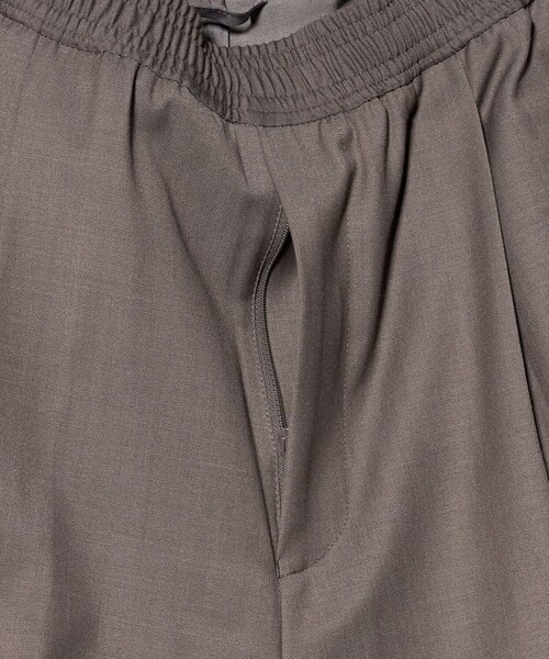 green label relaxing(グリーンレーベルリラクシング)の「TW サージ オルマイ ワイド W3 イージーパンツ -ストレッチ-(その他パンツ・メンズ・ブラック/ダークブラウン/モカ・S/M/L/XL)」の6枚目の写真