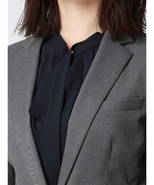 SUIT SQUARE（スーツスクエア）の「ジャケット ウォッシャブル ギャバストレッチ 無地（スーツジャケット・レディース・グレー系/ネイビー系・34(5号)/36(7号)/38(9号)/40(11号)/42(13号)/44(15号)）」の7枚目の写真