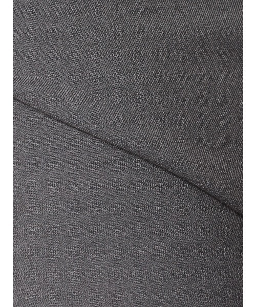 SUIT SQUARE（スーツスクエア）の「ジャケット ウォッシャブル ギャバストレッチ 無地（スーツジャケット・レディース・グレー系/ネイビー系・34(5号)/36(7号)/38(9号)/40(11号)/42(13号)/44(15号)）」の9枚目の写真