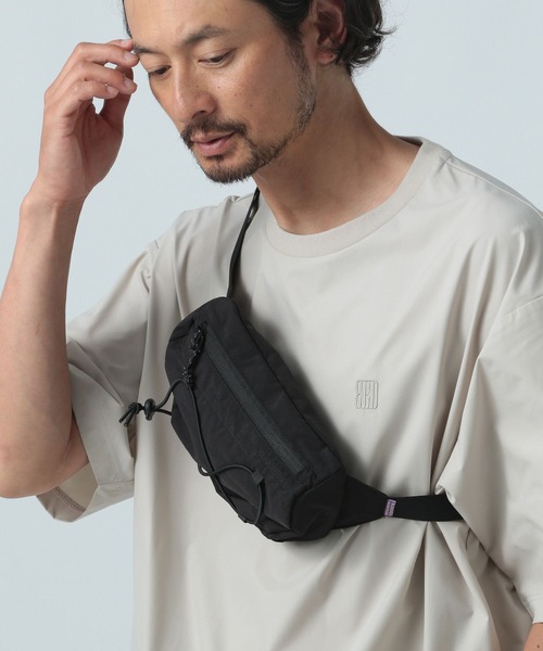 BAYFLOW（ベイフロー）の「【BUDDIES Dept.】ナイロンウエストポーチ（ボディバッグ/ウエストポーチ・メンズ・グレー/ブラック・FREE）」の2枚目の写真