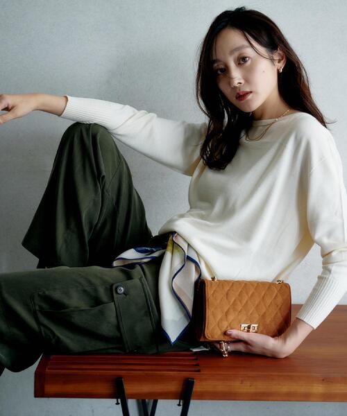 UNTITLED（アンタイトル）の「【8色展開/体型カバー】魅せる"タイムレスニット"（ニット/セーター・レディース・ブラック/グレー/オフホワイト/ナチュラル/ブルー系その他/パープル/レッド系1/ブラウン系その他・00/44/04/02/48）」の13枚目の写真