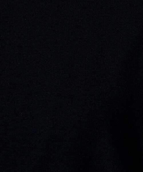 UNTITLED（アンタイトル）の「【8色展開/体型カバー】魅せる"タイムレスニット"（ニット/セーター・レディース・ブラック/グレー/オフホワイト/ナチュラル/ブルー系その他/パープル/レッド系1/ブラウン系その他・00/44/04/02/48）」の18枚目の写真