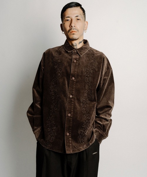 Subciety(サブサエティ)の「Washed corduroy shirt(シャツ/ブラウス・メンズ・ブラウン/ブラック/グレー・X-LARGE/LARGE/MEDIUM/SMALL)」の19枚目の写真