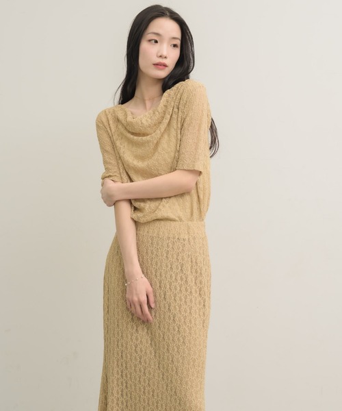 NEUNA（ヌナ）の「【上品見えする5分袖デザイン】ドレープレースハーフスリーヴトップス（Tシャツ/カットソー・レディース・ベージュ/アイボリー・FREE）」の18枚目の写真