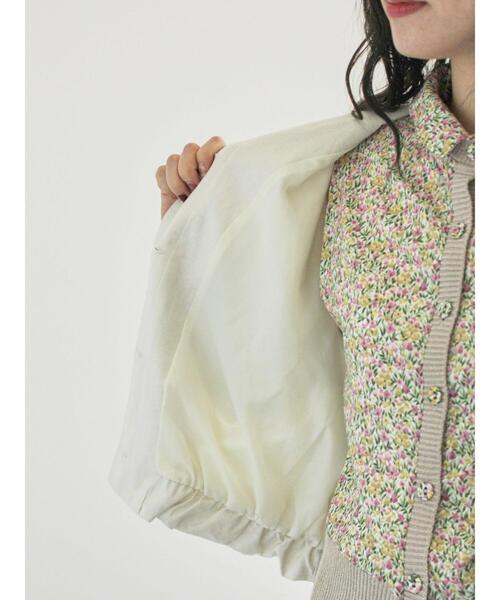 TSUHARU by Samansa Mos2（ツハルバイサマンサモスモス）の「アンティーク風ブローチ付きジャケット（ノーカラージャケット・レディース・ブラック/キナリ・F）」の18枚目の写真