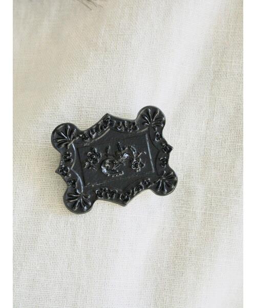 TSUHARU by Samansa Mos2（ツハルバイサマンサモスモス）の「アンティーク風ブローチ付きジャケット（ノーカラージャケット・レディース・ブラック/キナリ・F）」の19枚目の写真