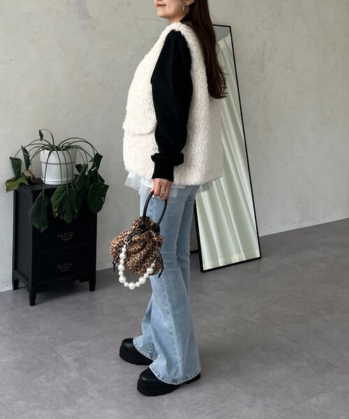 prose verse（プロズヴェール）の「パールネックレスフォトスウェット（スウェット・レディース・グレー/オフホワイト/ブラック・FREE）」の17枚目の写真