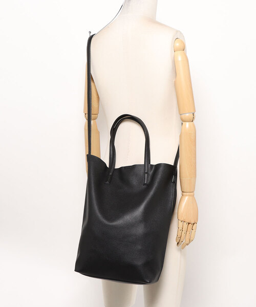 gossara(ゴサラ)の「合皮ショルダーバッグ(ショルダーバッグ・レディース・ブラウン/ブラック・FREE)」の5枚目の写真