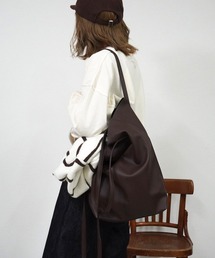 合皮ショルダーバッグ