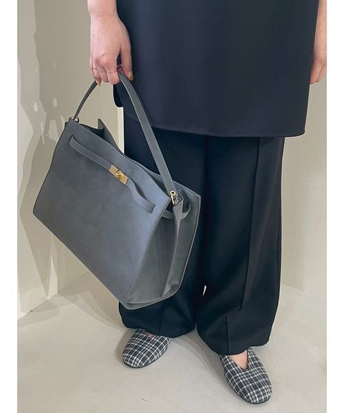 Mila Owen（ミラオーウェン）の「ワンハンドルソフトハンドバッグ（ハンドバッグ・レディース・ボルドー/ダークブラウン/グレー・F）」の16枚目の写真