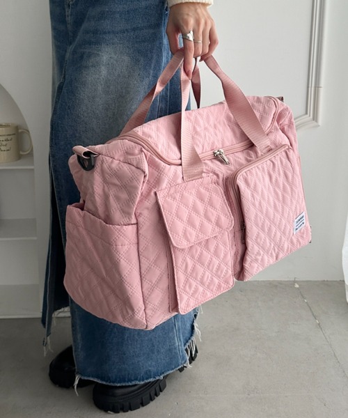 wears（ウェアーズ）の「キルティングボストン型トラベルバッグ（ボストンバッグ・レディース・アイボリー/ブラック/ピンク・FREE）」の3枚目の写真