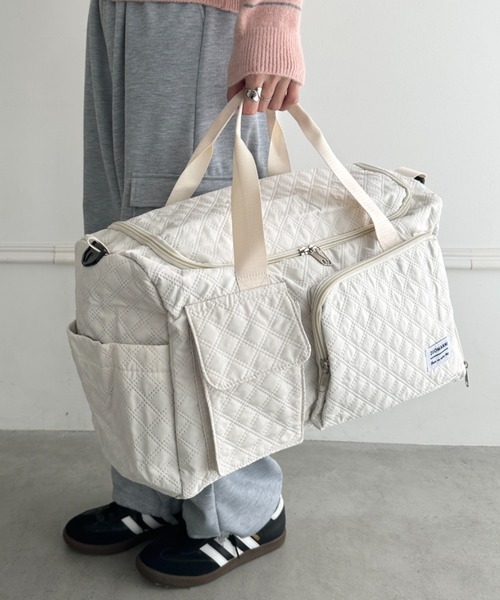 wears（ウェアーズ）の「キルティングボストン型トラベルバッグ（ボストンバッグ・レディース・アイボリー/ブラック/ピンク・FREE）」の13枚目の写真