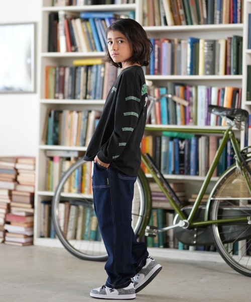 DC（ディーシー）の「DC/ディーシー 25 KD SKATE SKULL LS キッズ ロンT YLT254518（Tシャツ/カットソー・キッズ・スミクロ/ブラック/ホワイト・120cm/130cm/140cm/150cm/160cm/110cm）」の14枚目の写真