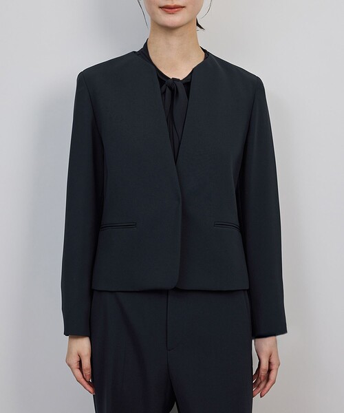 ROPE'(ロペ)の「トリアセダブルクロス クルーネックジャケット/イージーケア・セットアップ対応・25AW(ノーカラージャケット・レディース・ネイビー・36/40/38)」の7枚目の写真