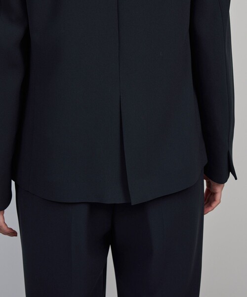 ROPE'(ロペ)の「トリアセダブルクロス クルーネックジャケット/イージーケア・セットアップ対応・25AW(ノーカラージャケット・レディース・ネイビー・36/40/38)」の10枚目の写真