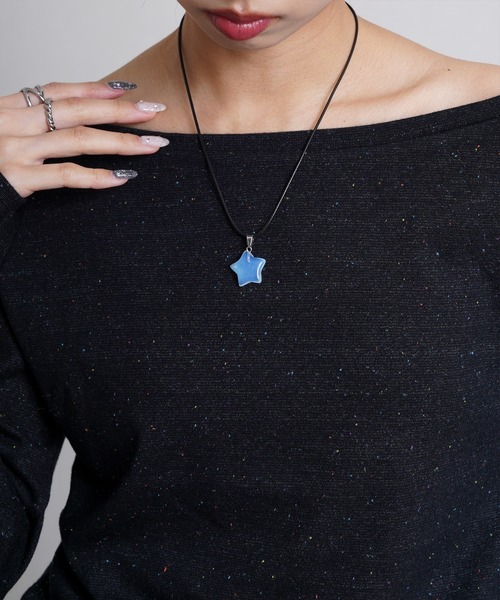 Chillfar（チルファー）の「天然石、鉱石、星形ペンダント（ネックレス・レディース・ブラウン系/レッド系/ホワイト系/ホワイト系1/ホワイト系2/ブルー系2/ネイビー系/ブルー系/ブルー系1・FREE）」の3枚目の写真