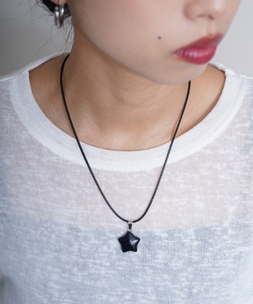 Chillfar（チルファー）の「天然石、鉱石、星形ペンダント（ネックレス・レディース・ブラウン系/レッド系/ホワイト系/ホワイト系1/ホワイト系2/ブルー系2/ネイビー系/ブルー系/ブルー系1・FREE）」の8枚目の写真