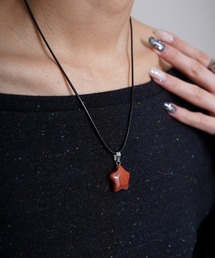 Chillfar（チルファー）の「天然石、鉱石、星形ペンダント（ネックレス）」