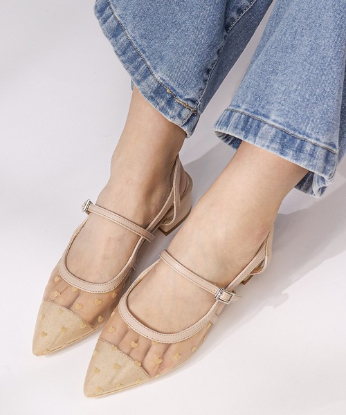 ［美品］チュールストラップパンプス セール】ポインテッドトゥ ハートチュール ストラップパンプス