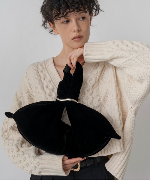 LE VERNIS（ル・ベルニ）の「LE VERNIS(ル・ベルニ)Poire velvet bag（ハンドバッグ・レディース・ブラウン/ブラック・FREE）」の20枚目の写真