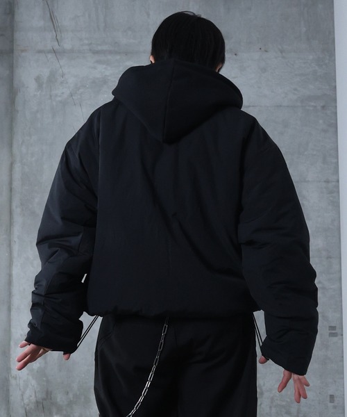 Confirm（コンファーム）の「AW インボックスタック ドロップショルダーパファージャケット 中綿ブルゾン ドローコード メンズ レディース ユニセックス 【Confirm】（ダウンジャケット/コート・メンズ・ブルー/グレー/ブラック・L/M）」の6枚目の写真