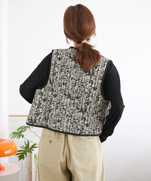 B.C STOCK（ベーセーストック）の「【ZOZO限定】リバーシブル / キルティングベスト（その他アウター・レディース・ネイビー/ラベンダー/ブラック・FREE）」の11枚目の写真