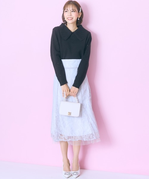 marun（マルン）の「＜大きいサイズ＞袖ハート柄編ビッグカラーニットトップス marun（ニット/セーター・レディース・ブラック/レッド・L/LL/3L/4L/5L）」の10枚目の写真