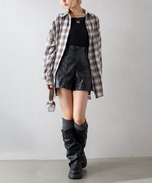 SpRay(スプレイ)の「ビエラチェックビッグシャツ(シャツ/ブラウス・レディース・ブラウン/ネイビー/アイボリー/ブラック・FREE)」の11枚目の写真