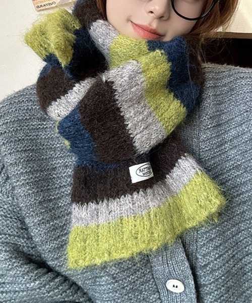 lit.Cy（リットシー）の「マルチカラーボーダー モヘアタッチ マフラー（マフラー・レディース・ブラック/レッド/ライム/パープル/ターコイズブルー・FREE）」の10枚目の写真