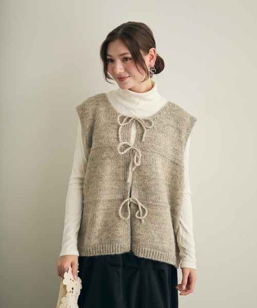 Lunea（ルネア）の「リボンニットベスト（ベスト・レディース・ベージュ/アイボリー/グレー・FREE）」の12枚目の写真