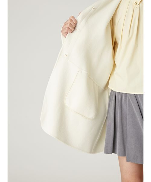 マフラー付ノーカラーリバーミドルコート（ノーカラージャケット