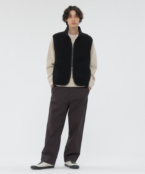 MHL.（エムエイチエル）の「FELTED ROUGH WOOL（ニット/セーター・メンズ・ブラック/オフホワイト/ブルー・LARGE/MEDIUM）」の6枚目の写真