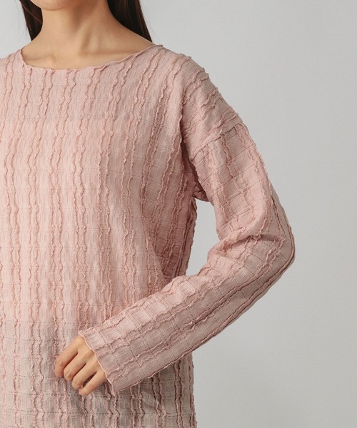 GLOBAL WORK(グローバルワーク)の「Beautee変形ジャガード長袖/595358(Tシャツ/カットソー・レディース・オフホワイト/ブラック/ピンク・MEDIUM/LARGE)」の5枚目の写真