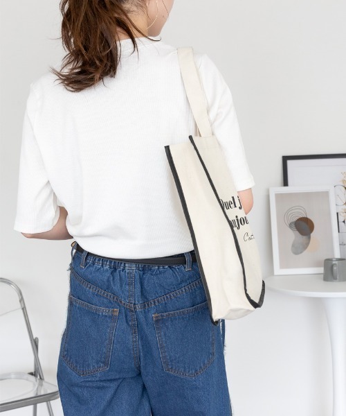 RCD(アールシーディー)の「2×2リブ プチハイネック半袖Tシャツ(Tシャツ/カットソー・レディース・ブラック/オフホワイト・L/M/LL)」の5枚目の写真